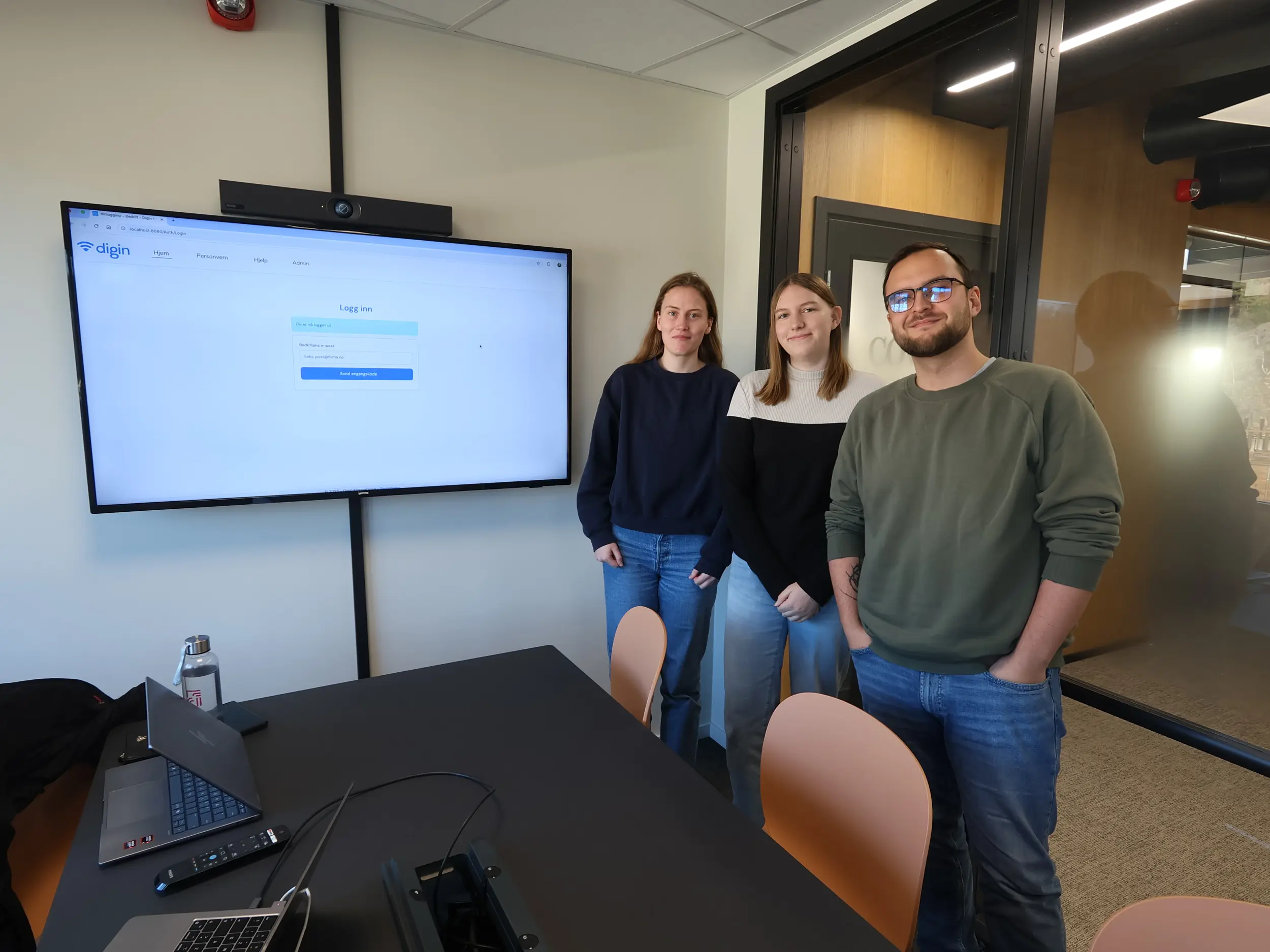 F.v. Camilla Remøy, Liv Gudrun Staaland og Adrian Øien
